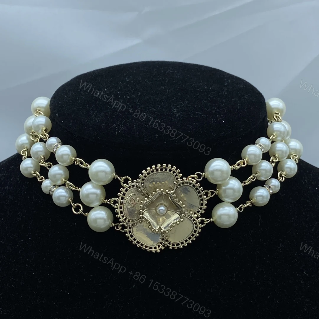 EN – Lux Chanel Necklaces 002 — view 1