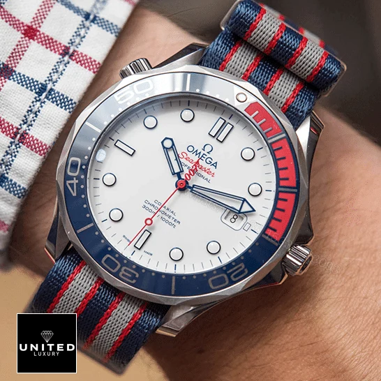 View 10 of Omega 007 White Replica