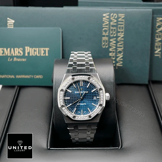 View 7 of Audemars Piguet Royal Oak 15451ST.ZZ.1256ST.03 Replica