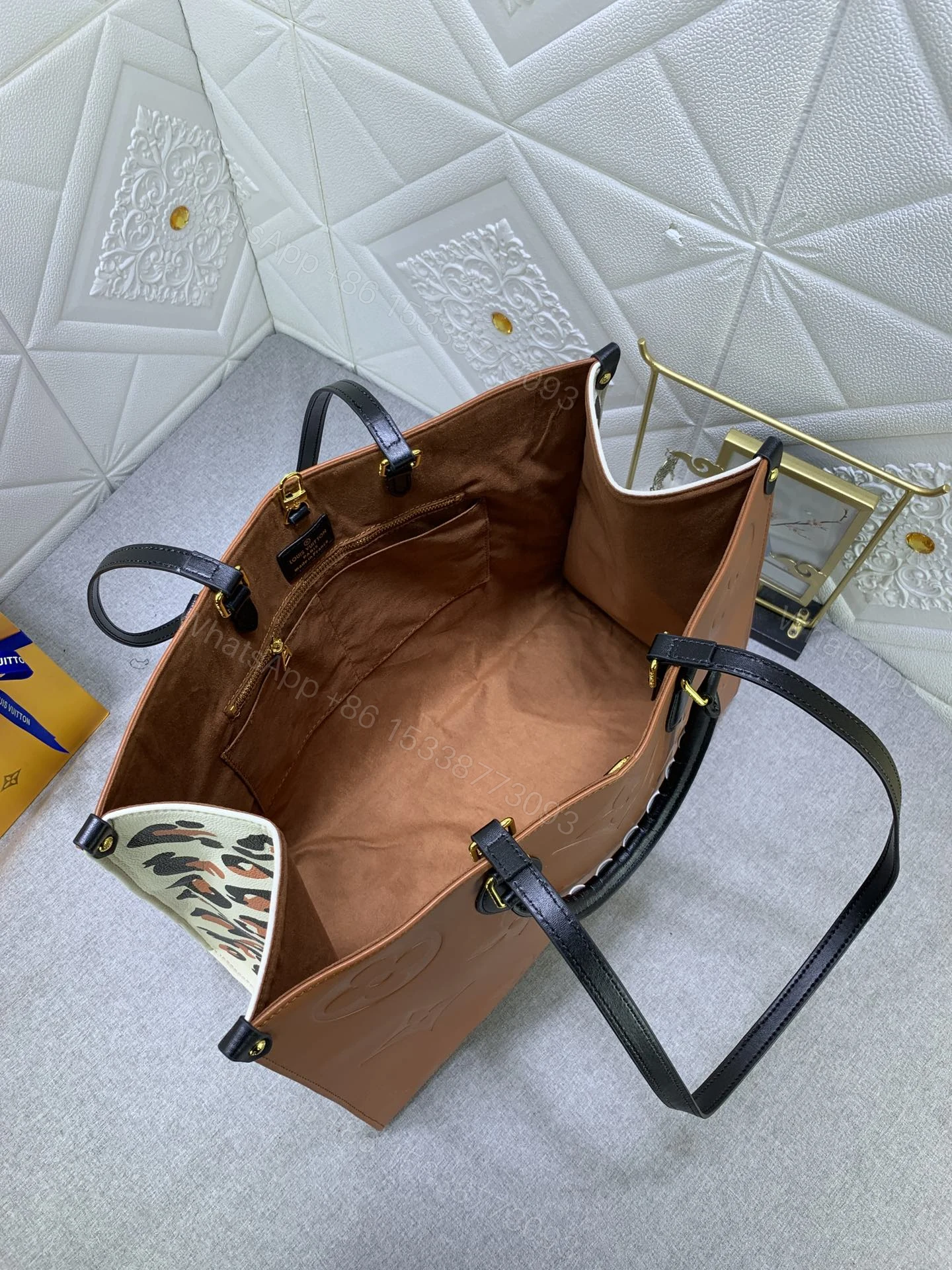 View 6 of Laveszi Luxury Bags LV 752