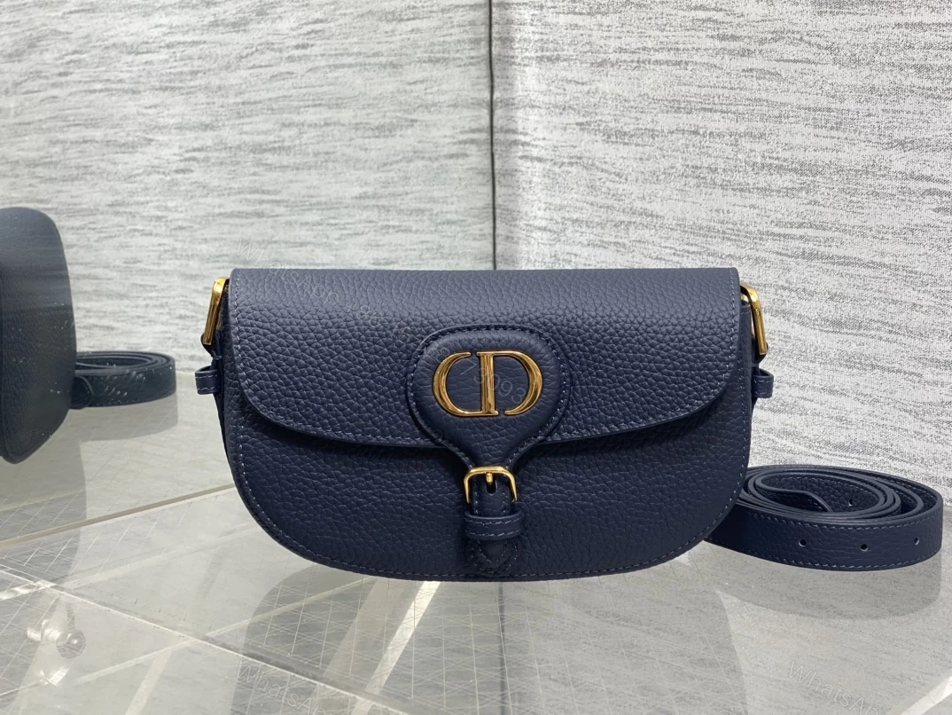 Dior 原單深藍Bobby半月包 女士款荔枝皮紋路細膩耐看 — view 1