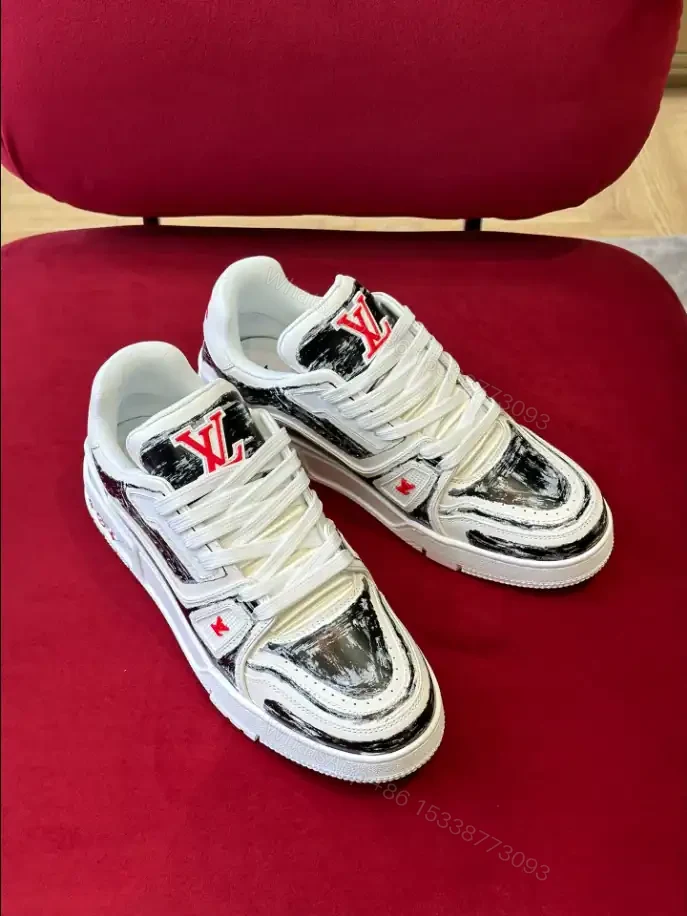 View 3 of LV TRAINER SNEAKER – LSVT431