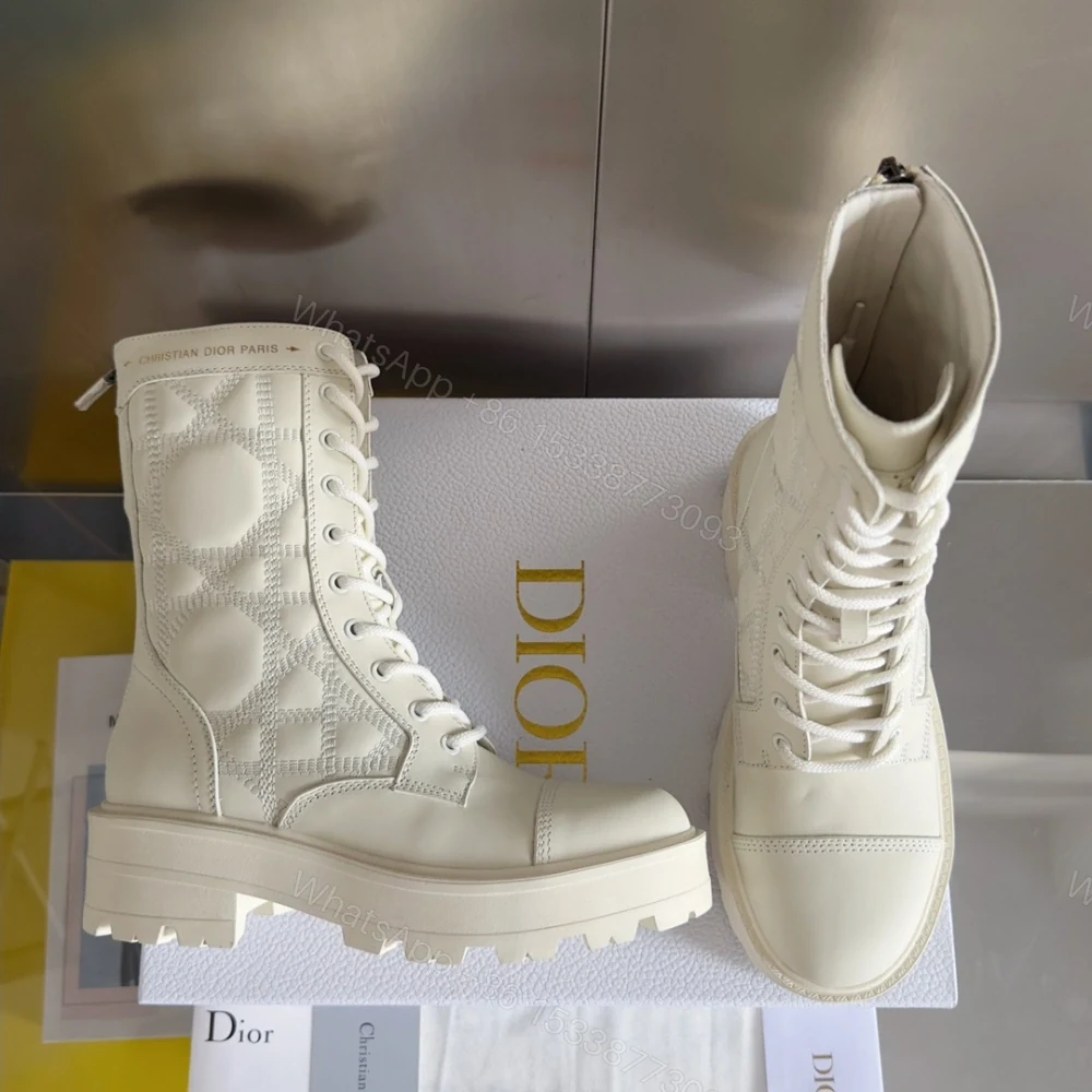 View 2 of 高仿Dior*D-Unit系列KCI960圓頭厚底馬丁靴牛皮白色免檢版