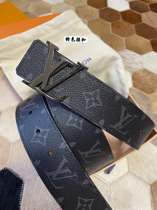 LOUIS VUITTON 3 STEPS 40MM REVERSIBLE BELT – B168 — view 1
