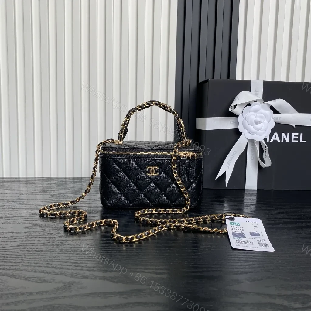 Gold-Chain Quilted Mini Flap Bag: Luxe Evening Crossbody — view 1