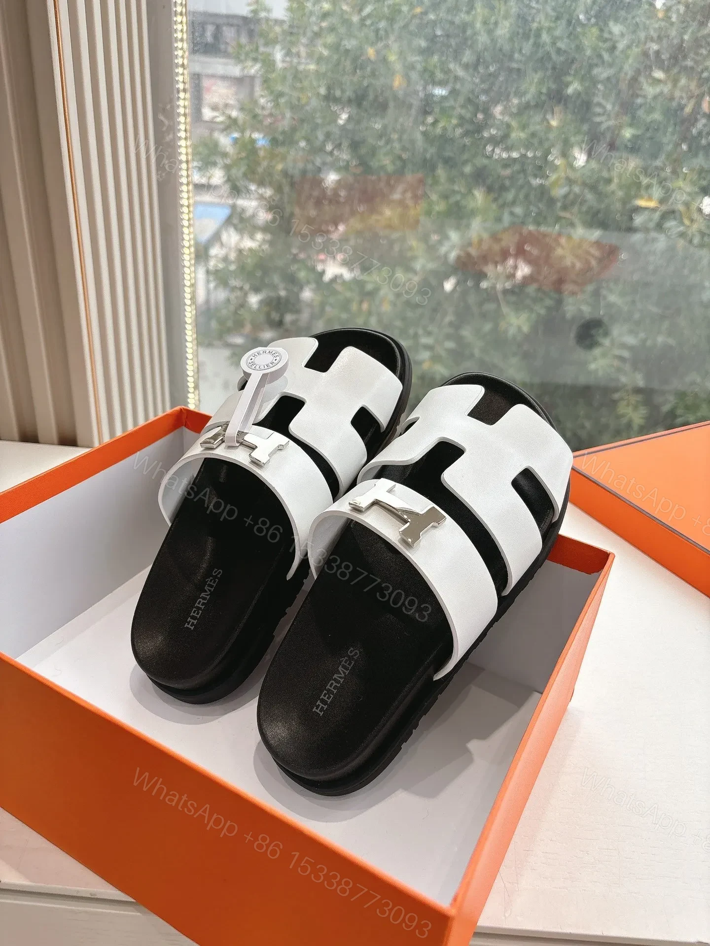 View 5 of Hermes Women Designer Shoes 050