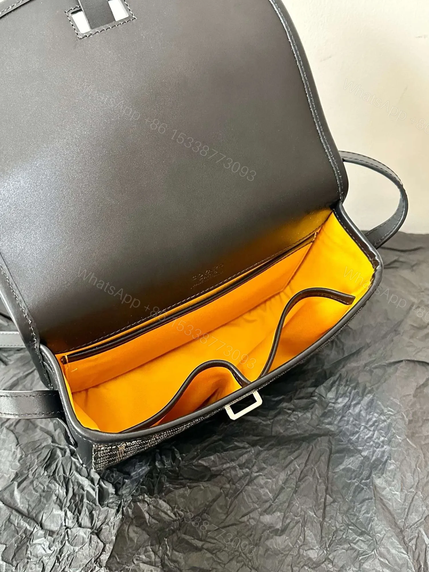 View 5 of Goyard Black Crossbody Handbag Women’s 22x16x7cm
