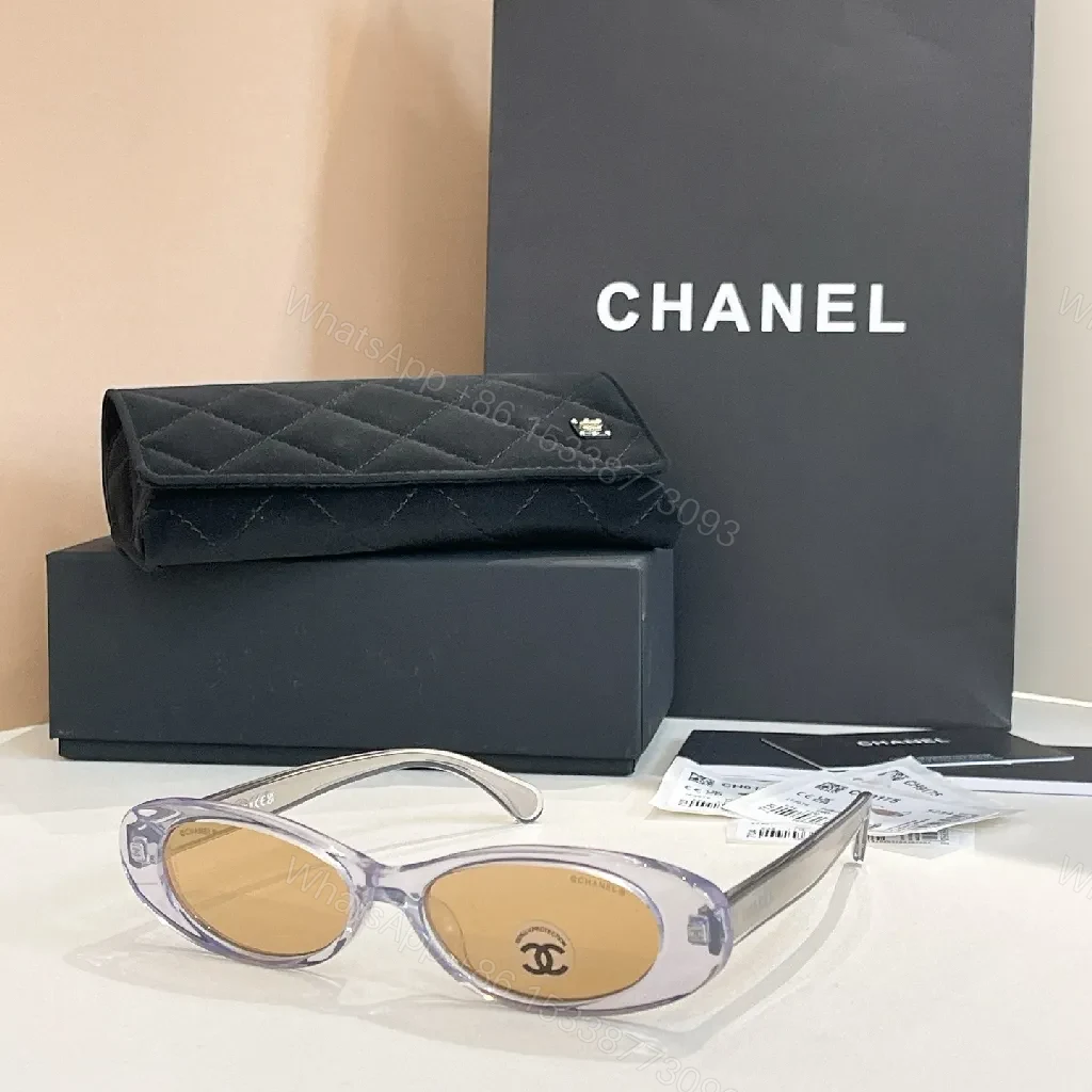 Quilted Leather Wallet Clutch: Compact Luxury All Day — view 1
