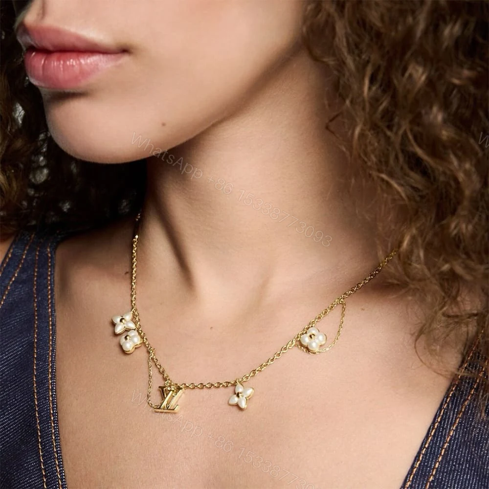 View 7 of LV Floragram Necklace