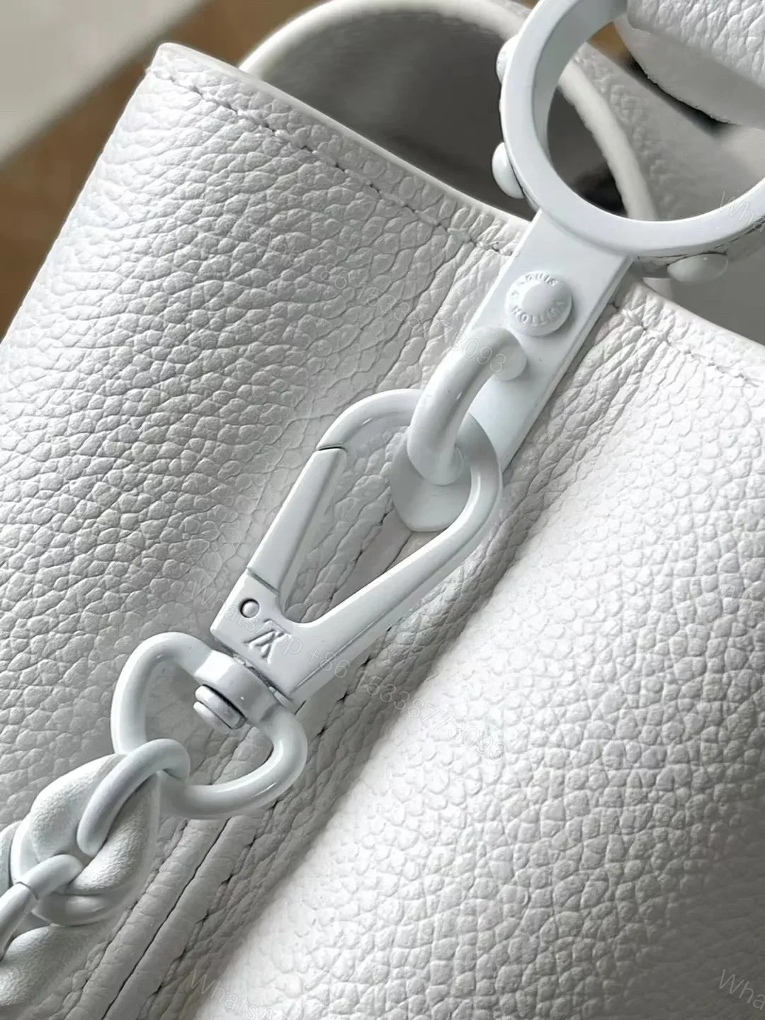 View 6 of Louis Vuitton LV Capucines Handbags White Leather 21cm
