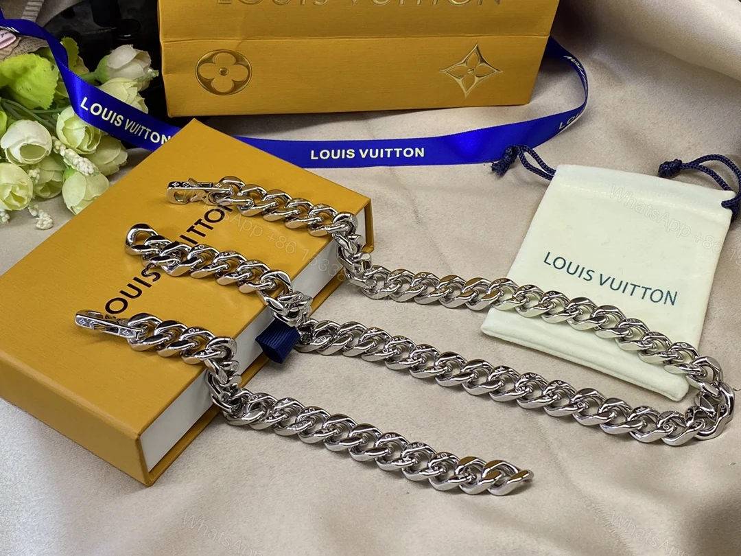 View 6 of EN – Lux LV Necklaces 094
