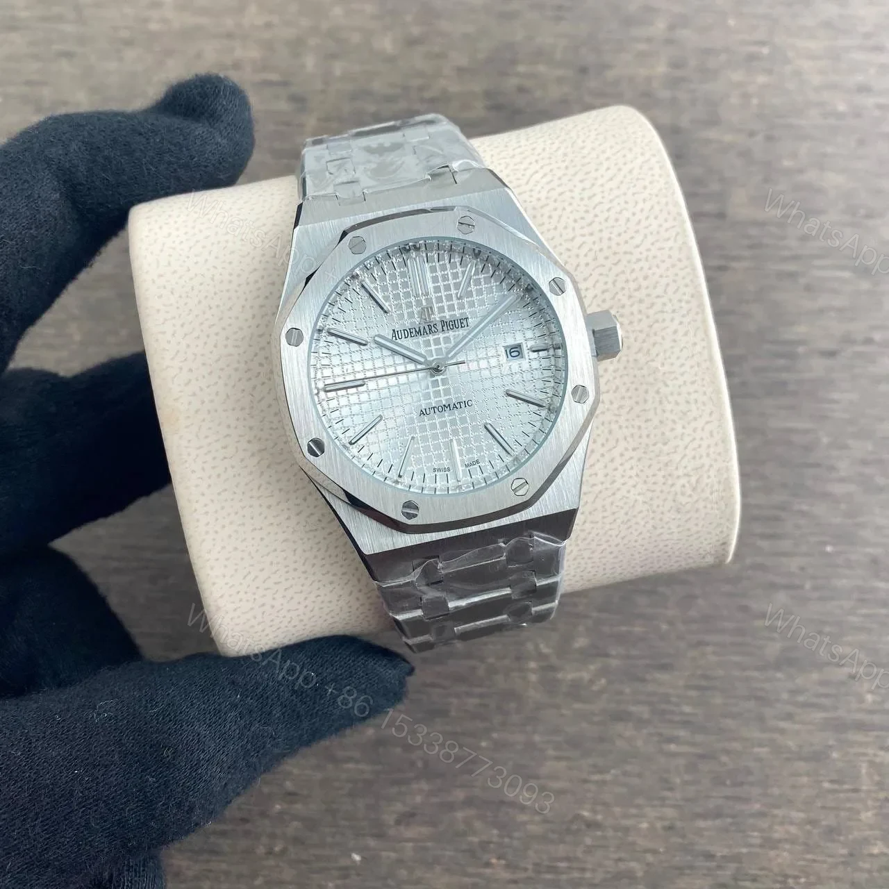 Audemars Piguet Royal Oak Off Shore Genuine — view 1