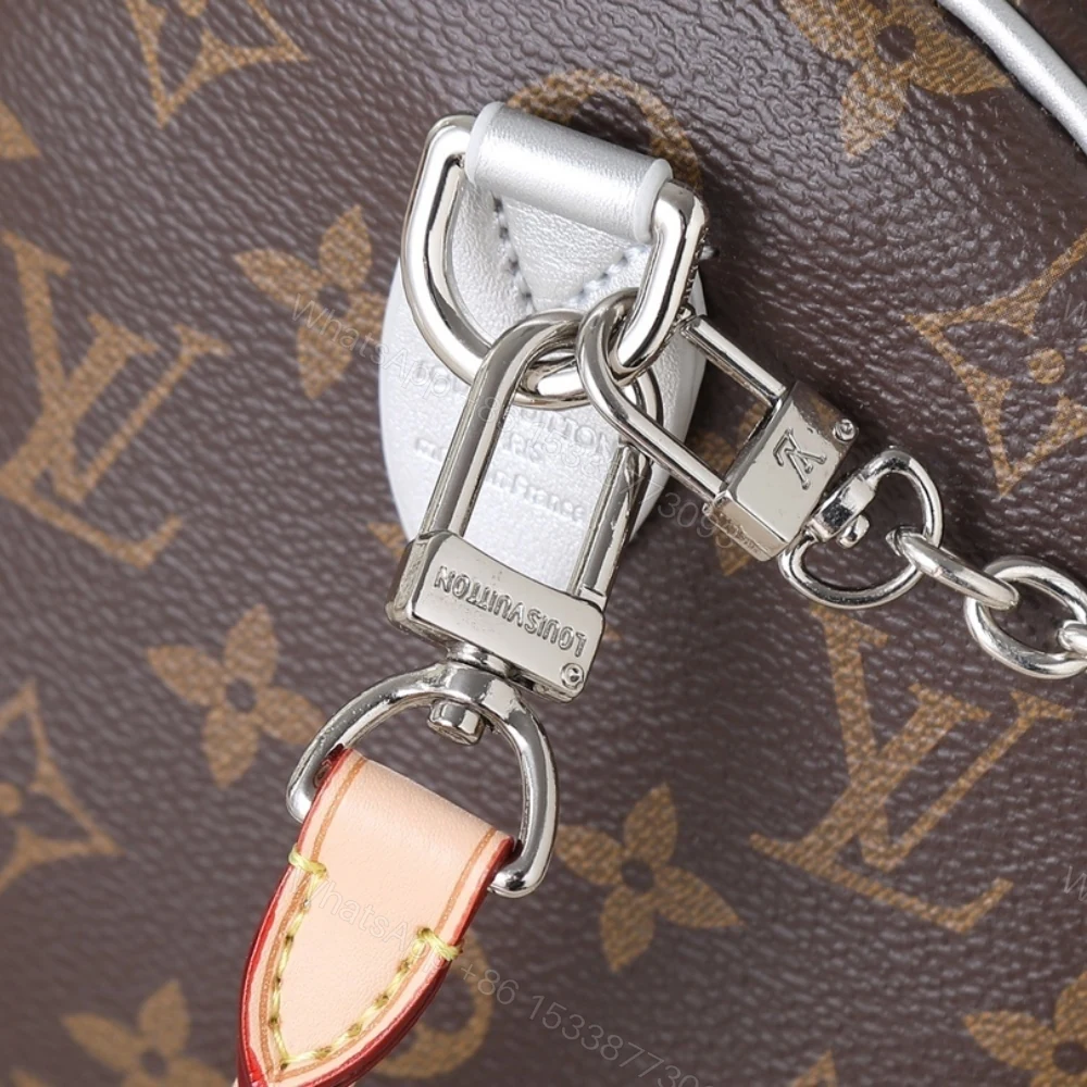 View 8 of Louis Vuitton 57th Street NYC Speedy Bandoulière 30 Monogram Silver 30cm M27324