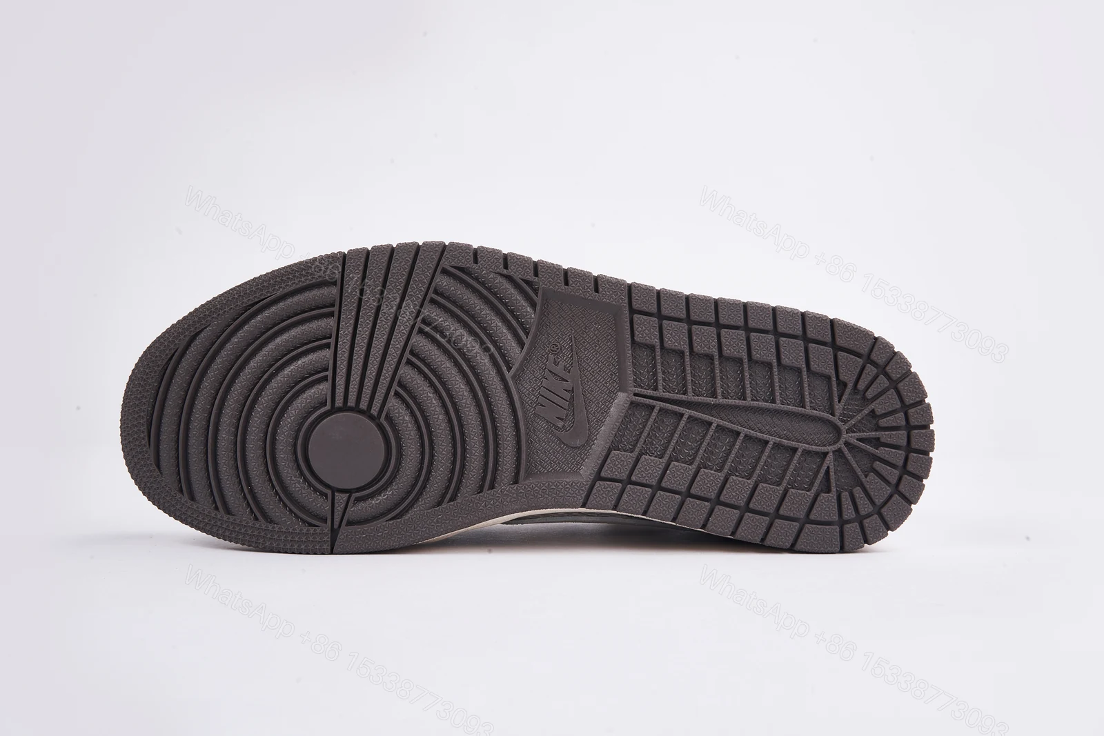 View 4 of Air Jordan 1 Low snake pattern(Pre-sale)