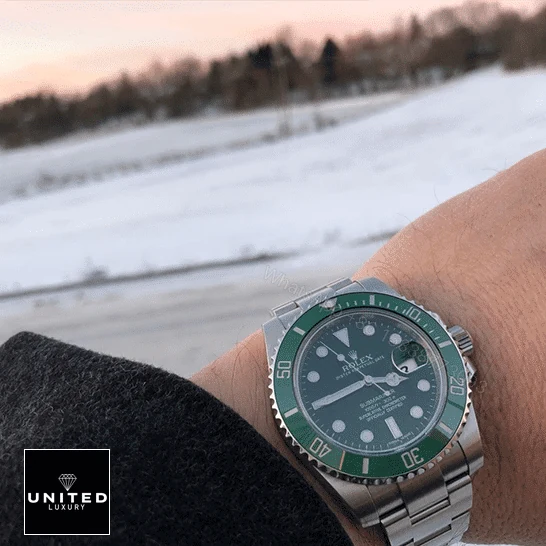 View 11 of Rolex Submariner Hulk 116610LV Green Dial Replica
