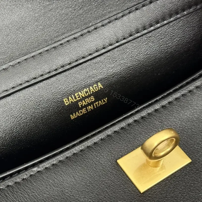 View 7 of 高仿Balenciaga*Rodeo系列V41000小牛皮手袋黑金中號免檢版