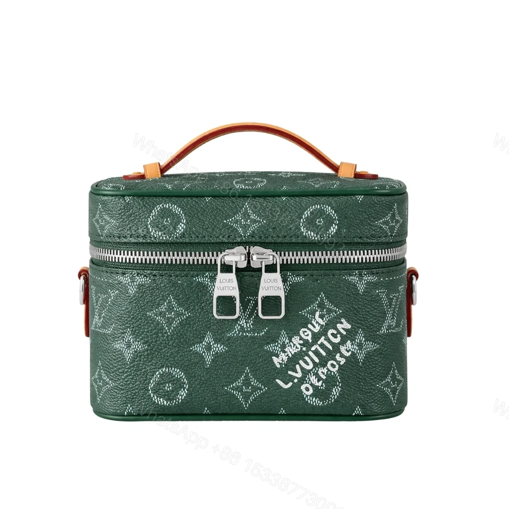 Louis Vuitton Nice Mini Green Toiletry Bag 20cm — view 1