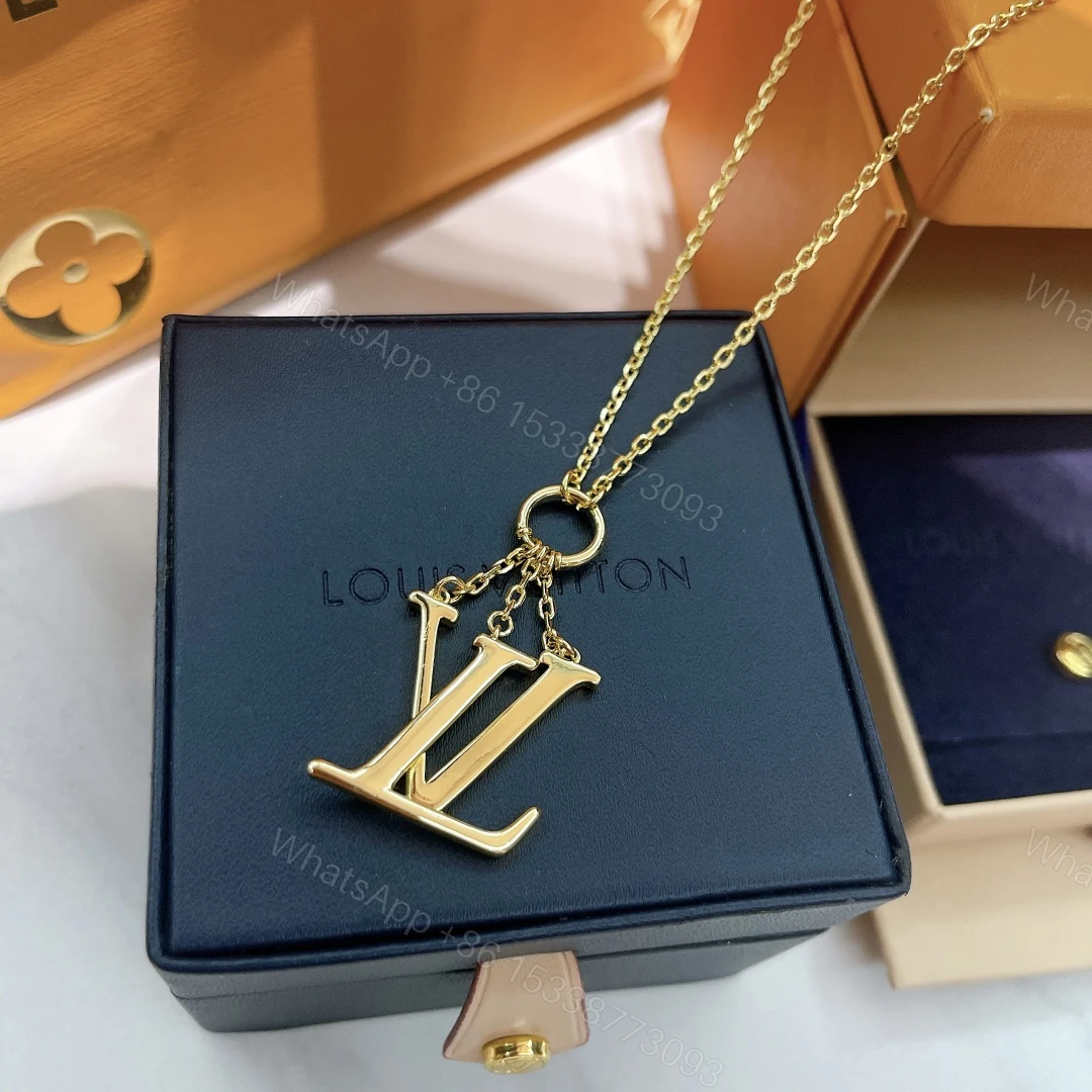 View 4 of EN – Lux LV Necklaces 058