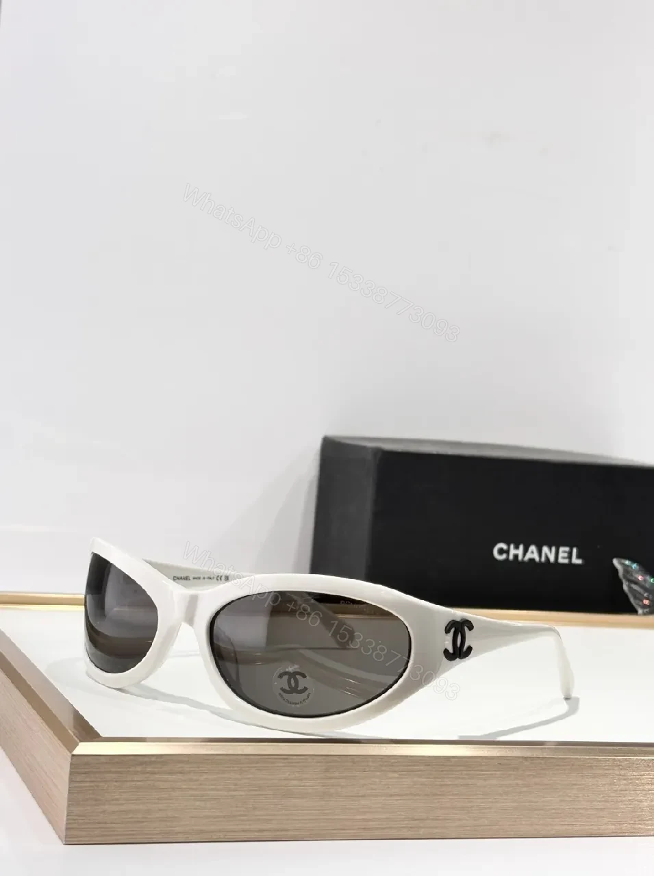 View 5 of Black Acetate Sunglasses – Luxe Comfort, Iconic Silhouette, Polarized UV400