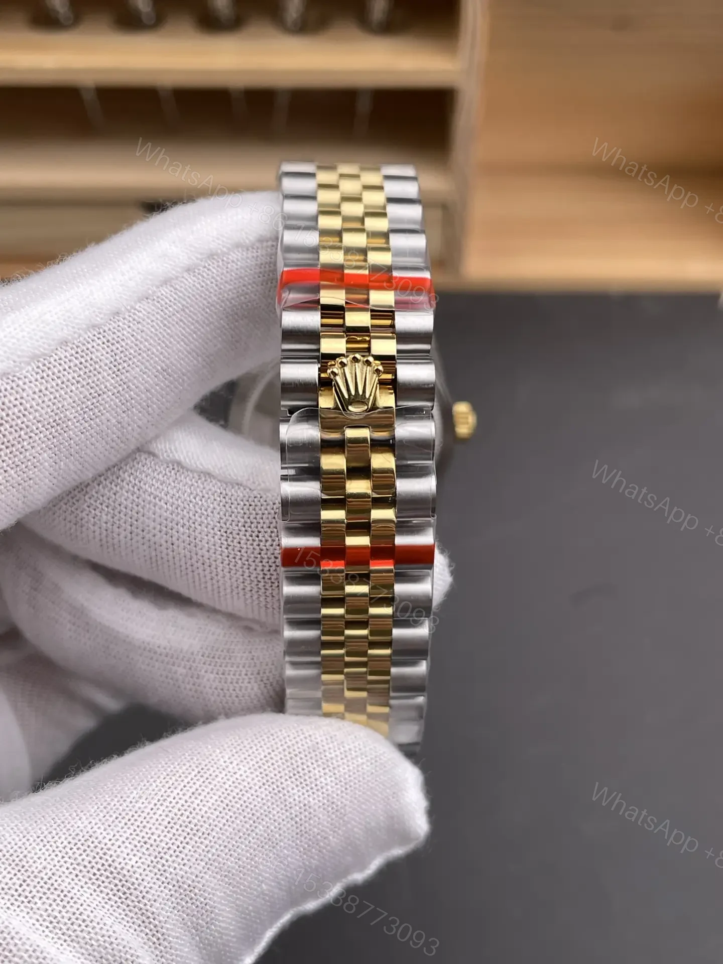 View 8 of Rolex Datejust 31 Rolesor Yellow Diamond Jubilee MOP 178383-0008