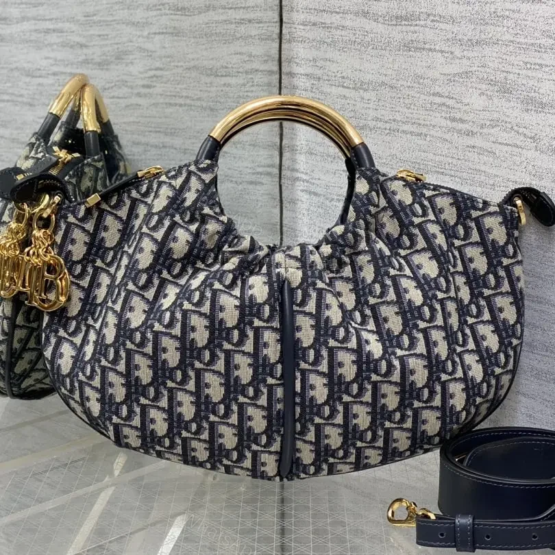 View 5 of 高仿Dior*Walk'n系列M451M928小牛皮手提單肩包印花免檢版