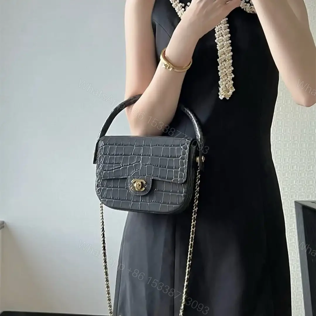View 22 of 高仿Chanel*26A系列AS6424高級手工坊牛皮鱷魚紋手袋免檢版