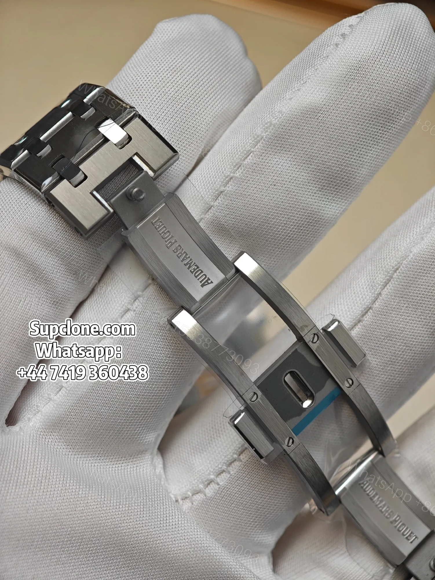 View 11 of Audemars Piguet Super Clone Royal Oak White Dial 26240 Chronograph 41mm