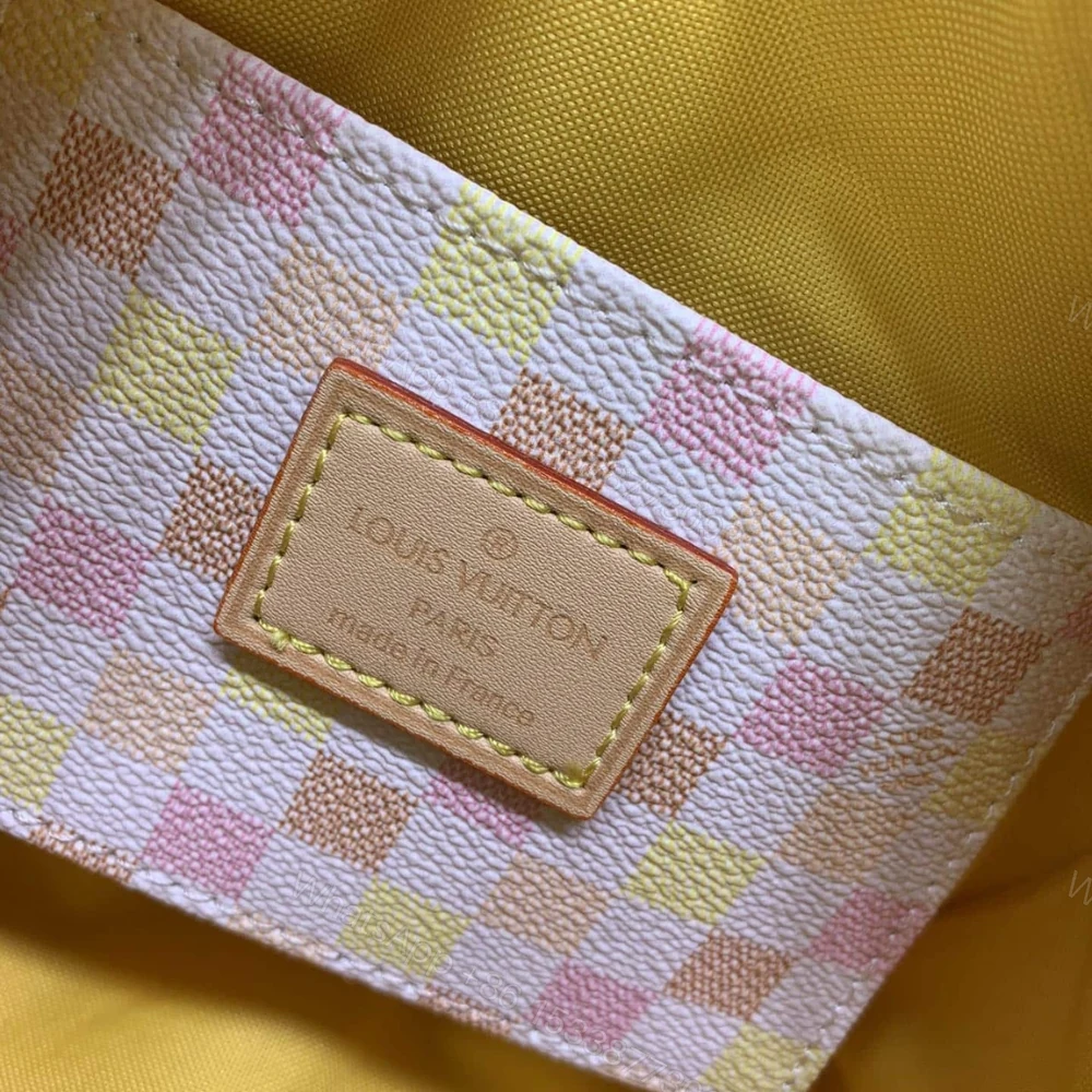 View 8 of Louis Vuitton Speedy Bandoulière Damier Canvas Peach 20Cm