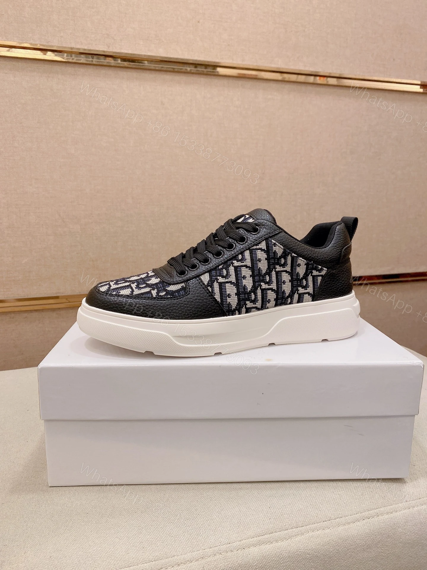 Dior 高仿Oblique帆布低筒鞋 黑白拼接休閒潮流款 — view 1