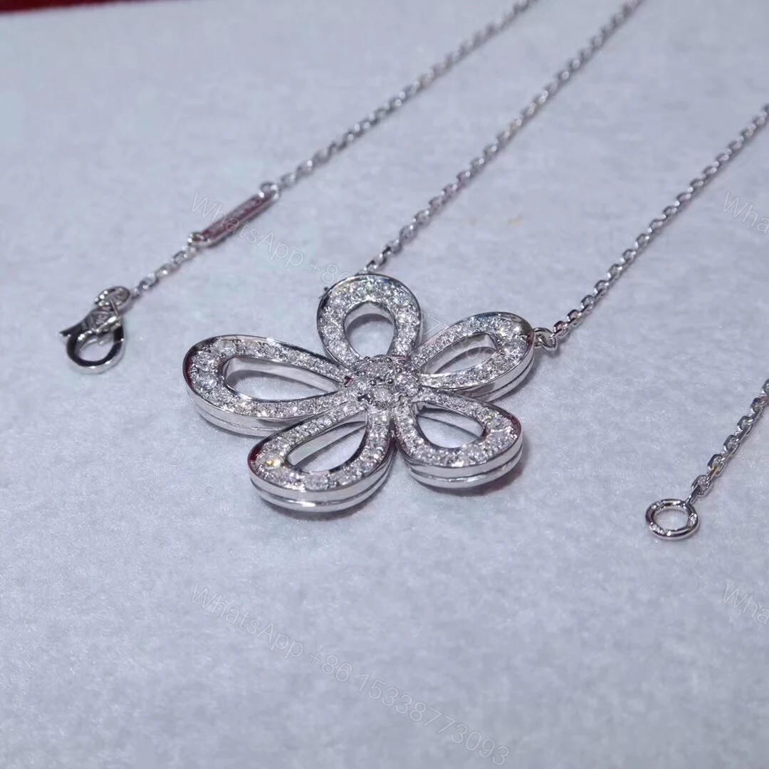 View 2 of Van Cleef & Arpels Flowerlace pendant