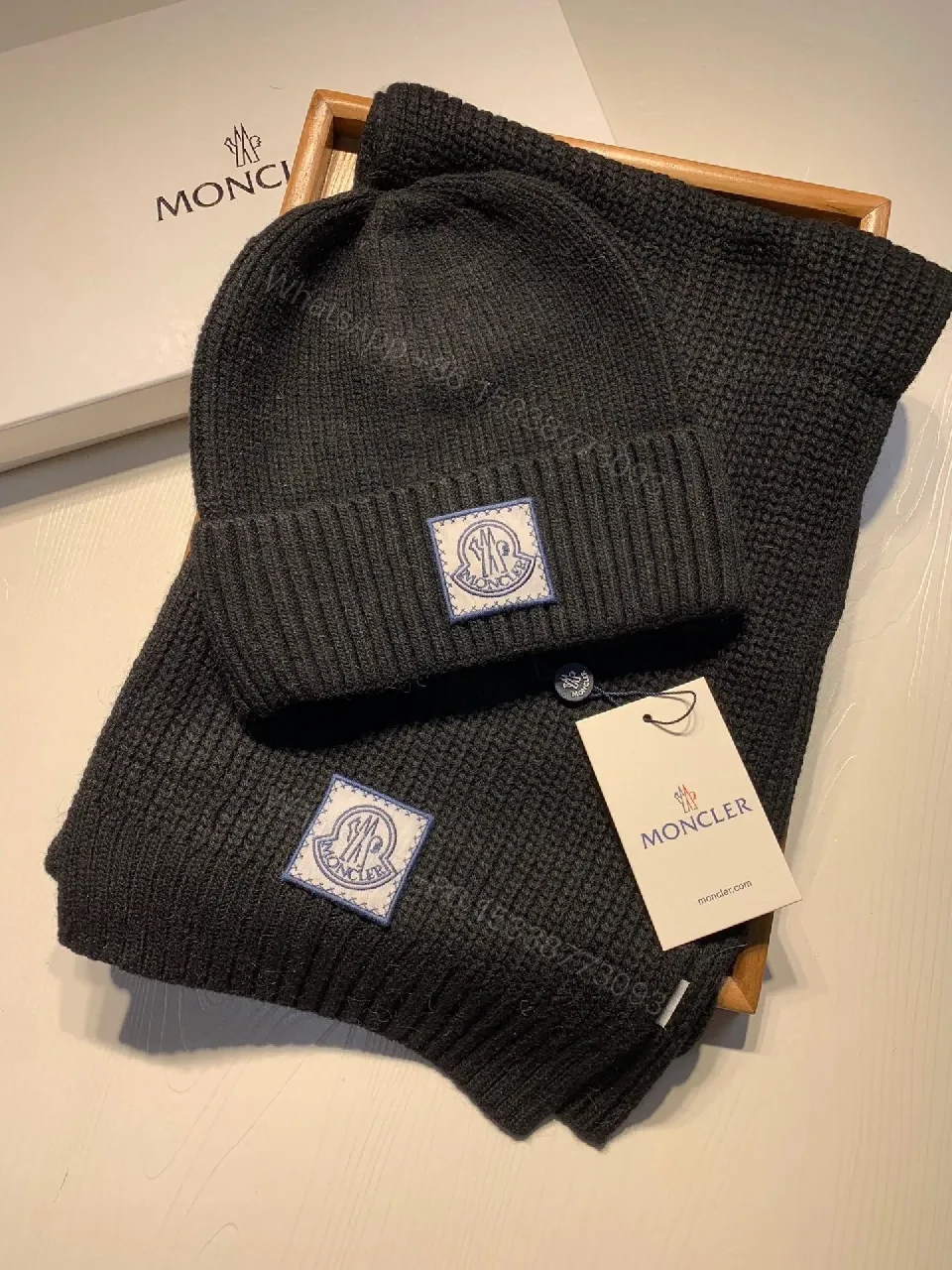 Cozy Black Knit Beanie & Scarf Set — Warm, Luxurious Twist — view 1