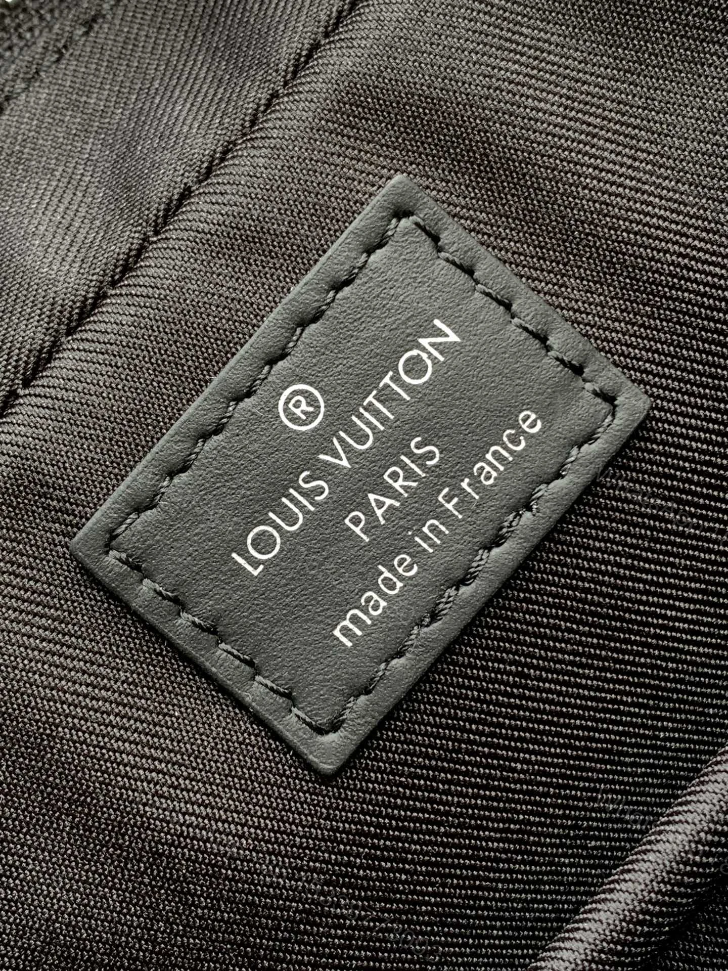 View 9 of LV DUO CROSSBAG BAG 42 IN BLACK EMBOSSED CALFSKIN