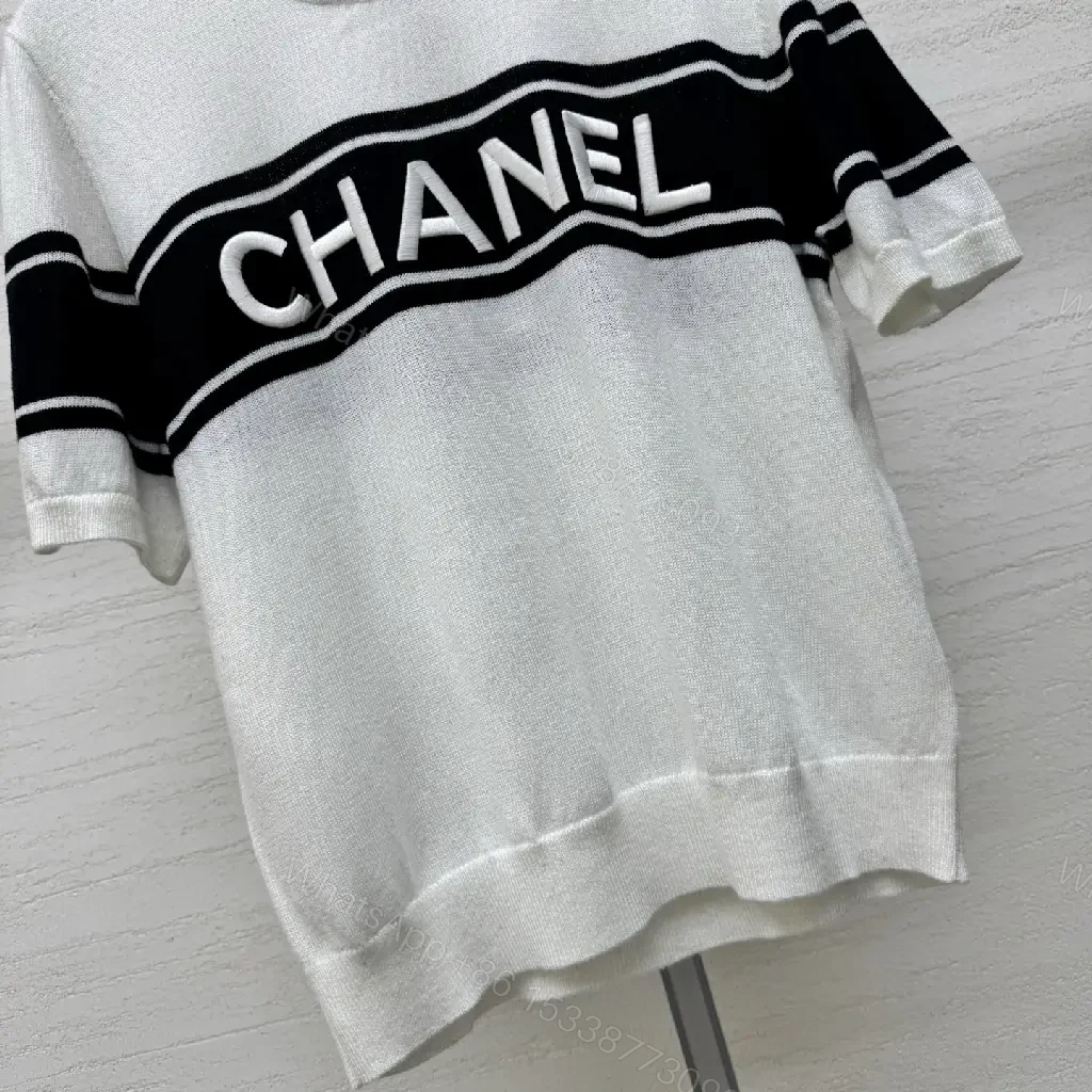View 11 of White Knit Top - Premium Comfort, Logo Graphic, Relaxed Fit, Durable Knit