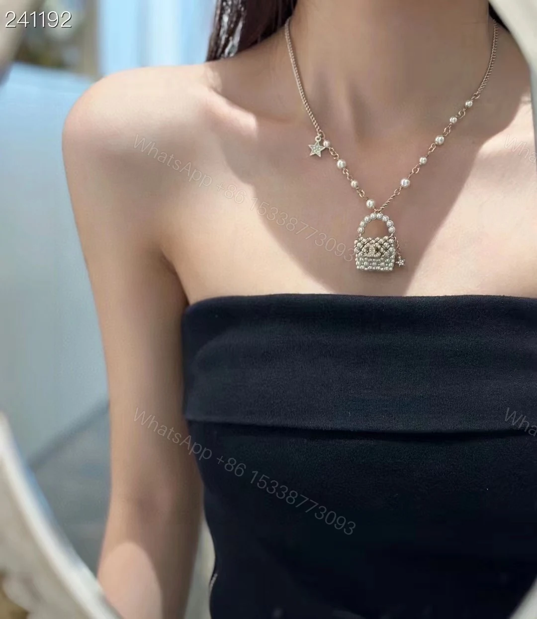 View 6 of EN – Lux Chanel Necklaces 005