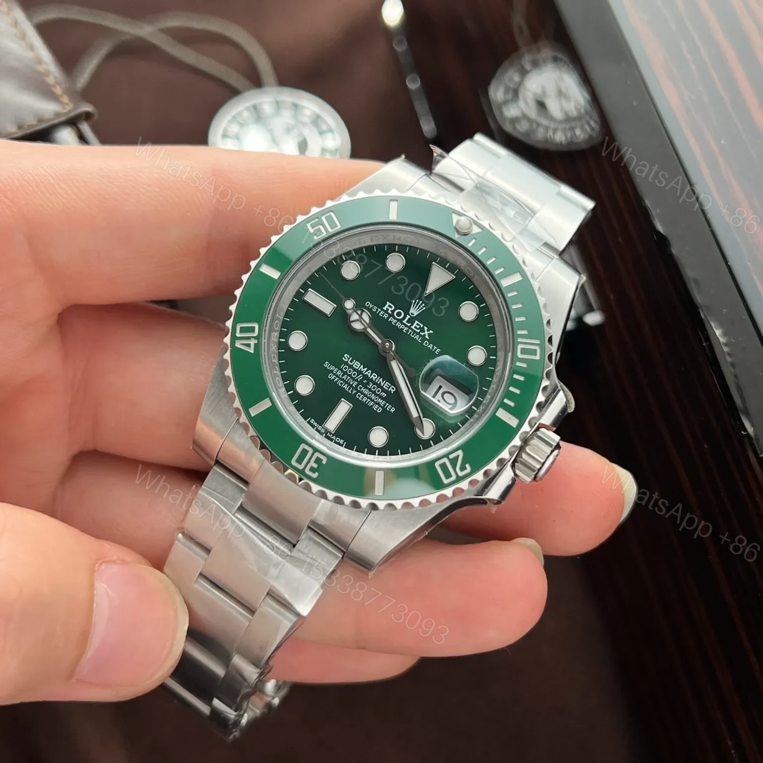 View 2 of Superclone Rolex Submariner Green Dial 116610LV “Hulk”