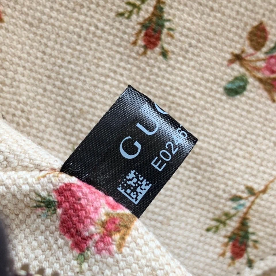 View 3 of Neo Vintage GG Supreme messenger bag