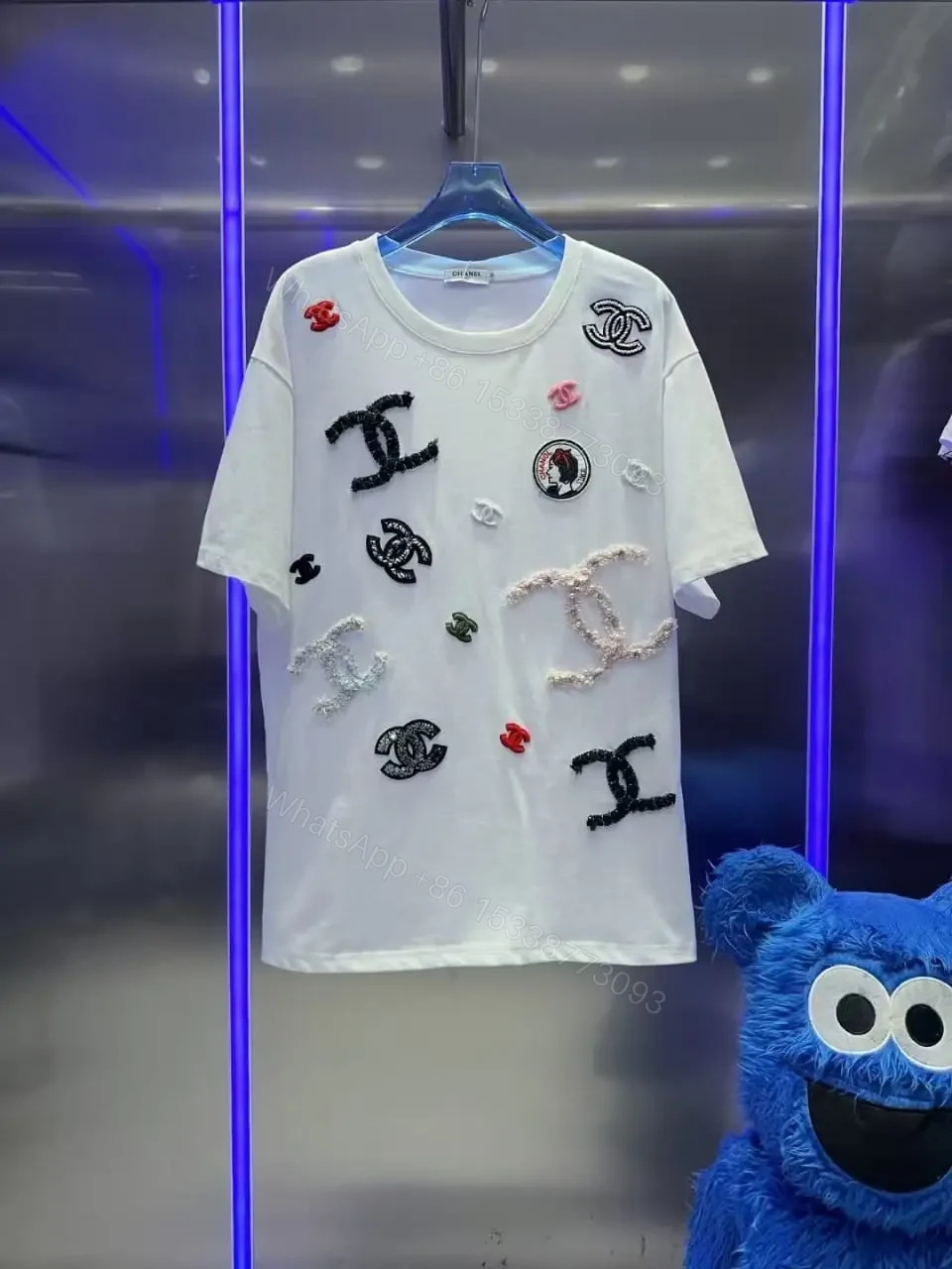 CHANEL — view 1