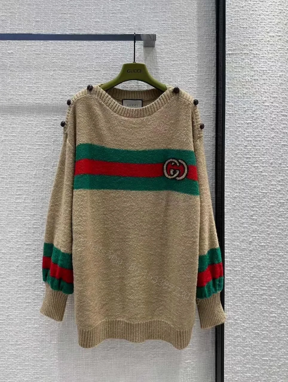 GUCCI — view 1