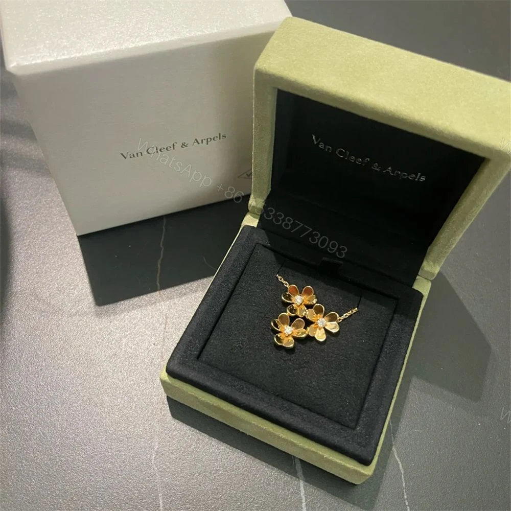 View 4 of Van Cleef & Arpels Frivole Necklace 3 Flowers 18K Yellow Gold VCARP2DU00
