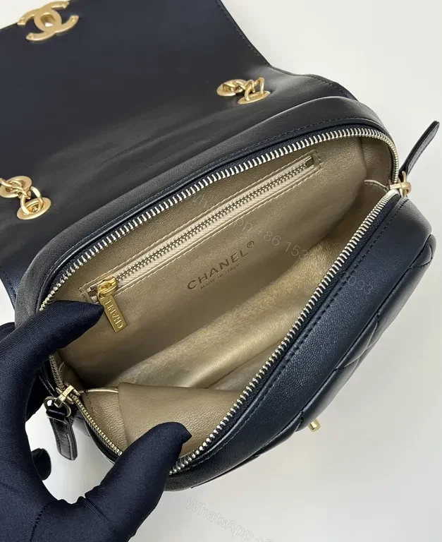 View 6 of Chic Quilted Leather Crossbody: Luxury, Practicality, Timeless Style