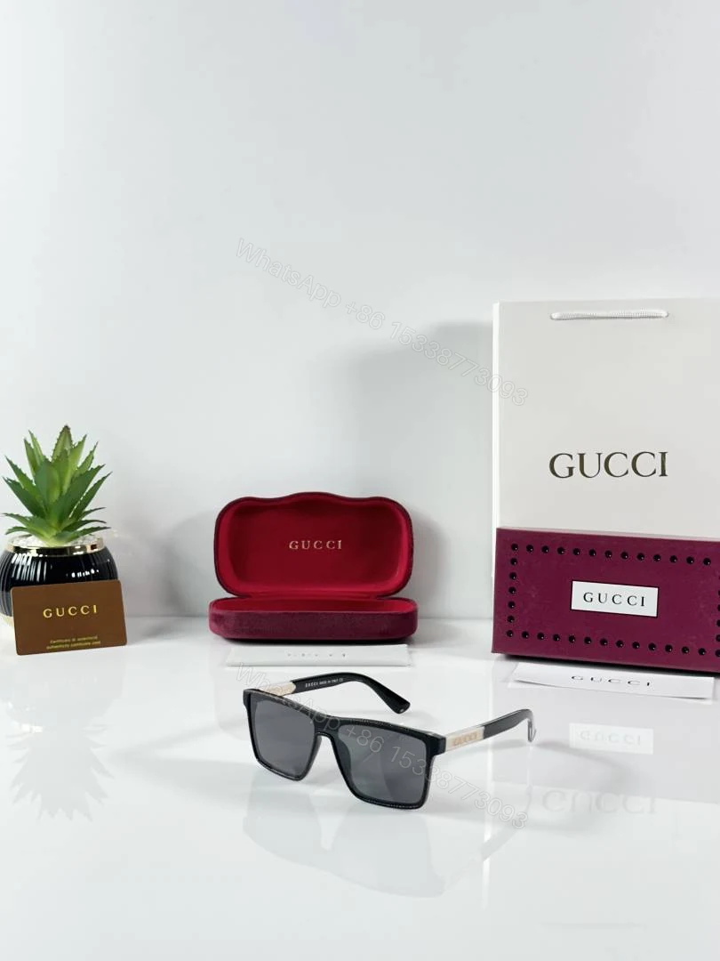 First Copy Gucci 2203 Black Sunglasses — view 1