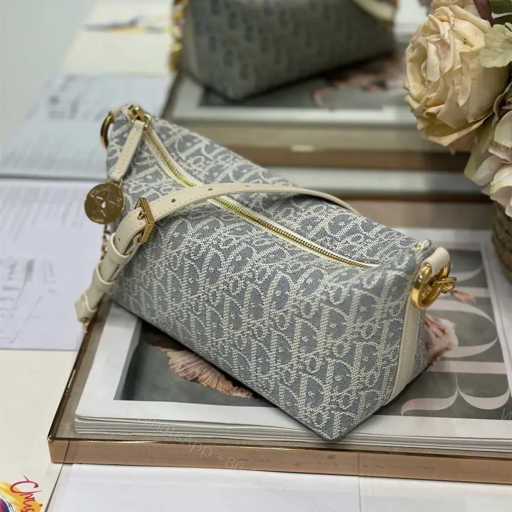 View 4 of 高仿Dior*StarHobo系列S320M925鏈條手袋灰色免檢版