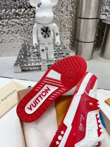 View 4 of LOUIS VUITTON TRAINE SNEAKERS IN RED – LSVT381