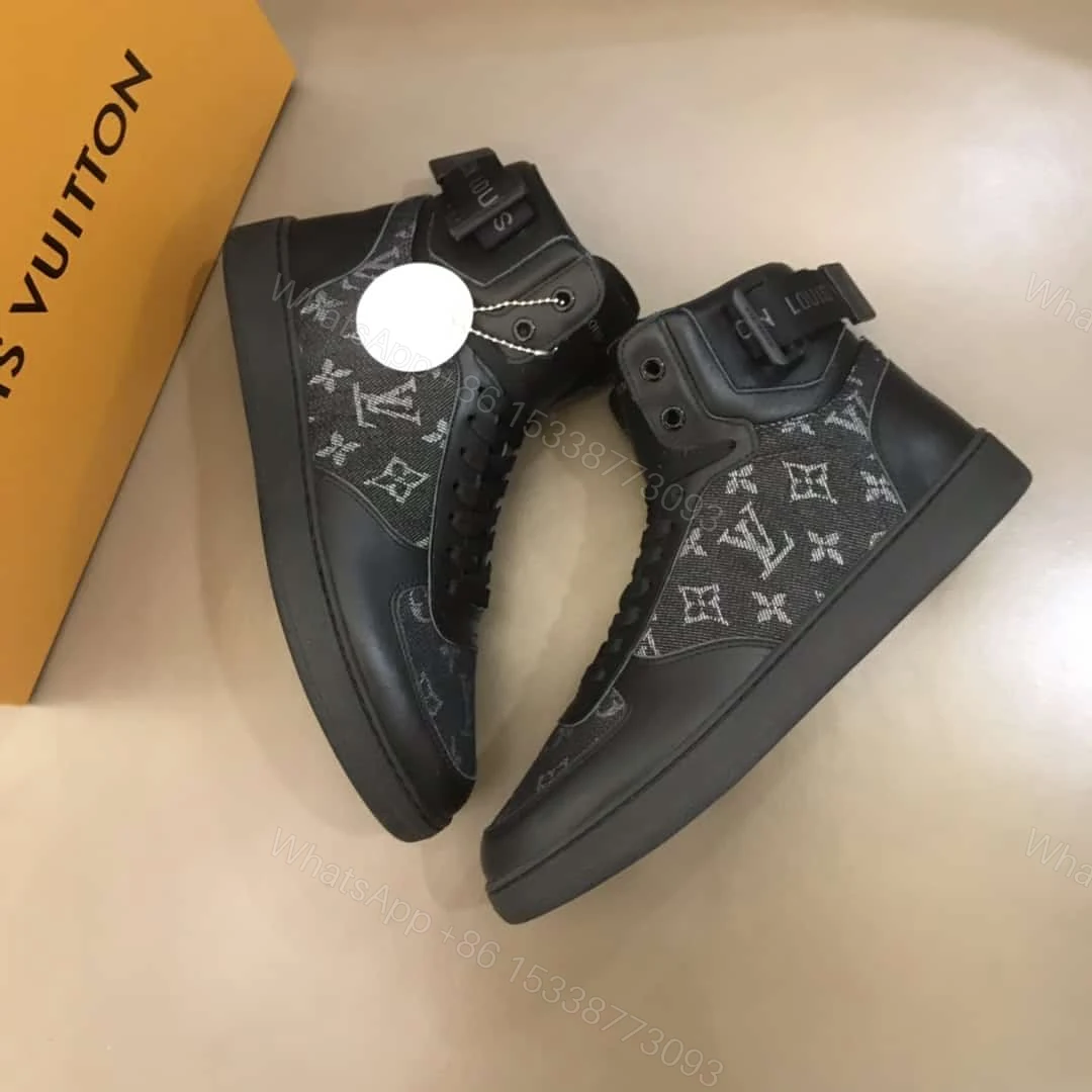 View 3 of LOUIS VUITTON RIVOLI BOOTS – LV77