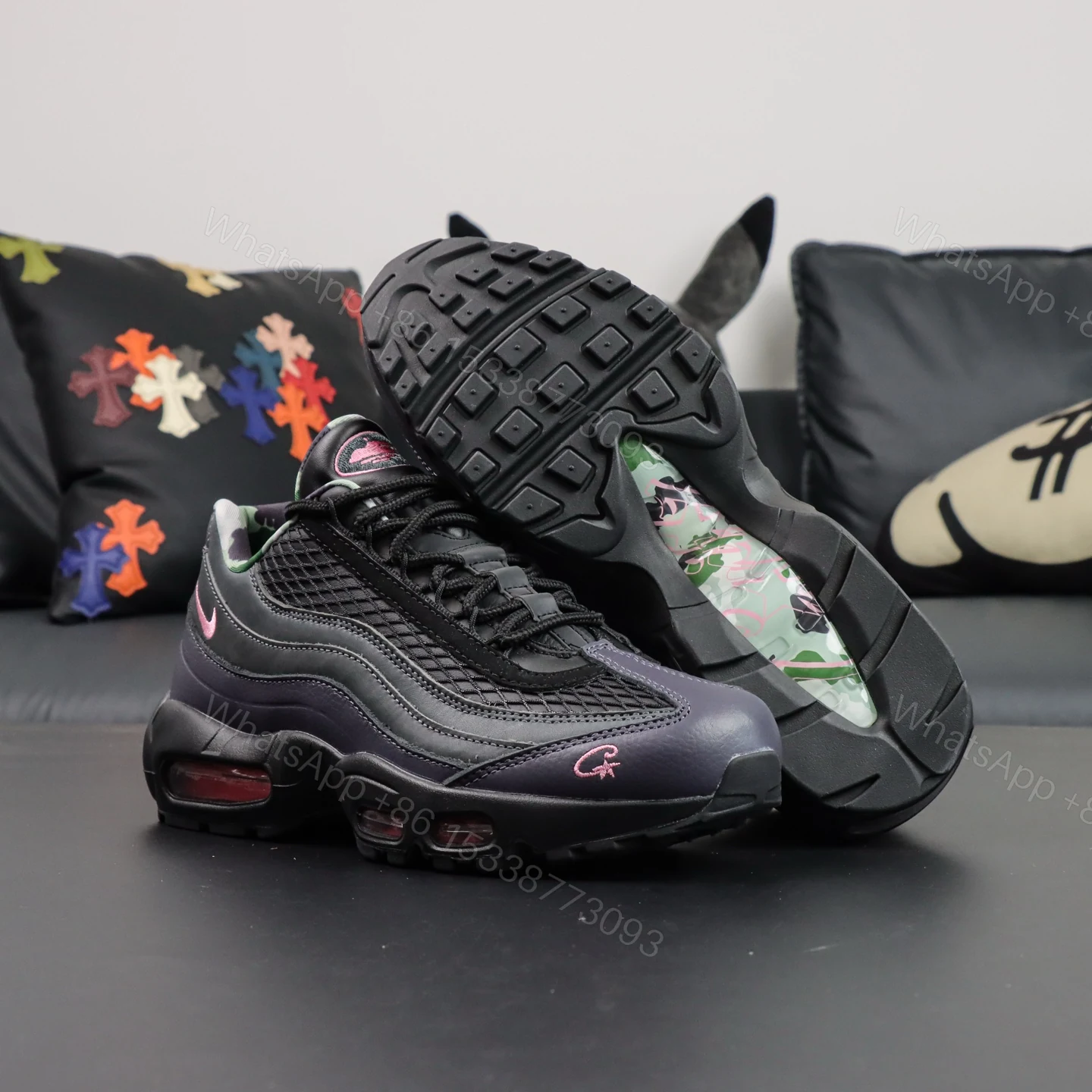 View 3 of Corteiz x Nike Air Max 95 Pink Beam Reps