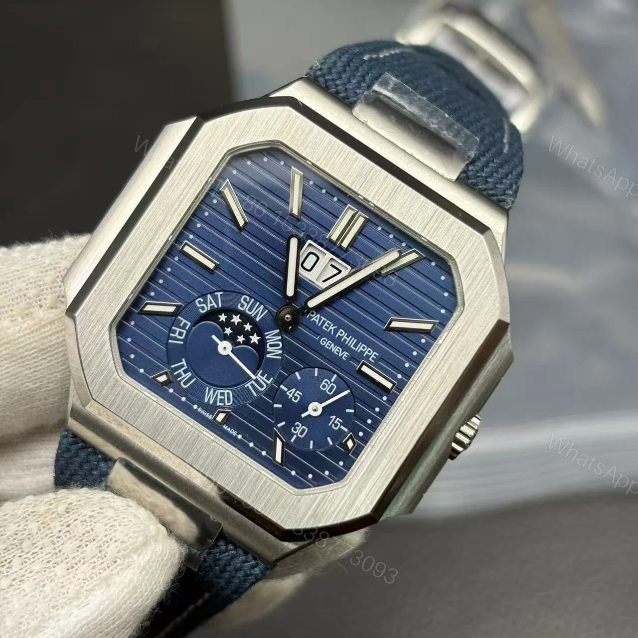 View 8 of Patek Philippe Nautilus Steel 5726A-001 Super Swiss Clone 1:1 ( Original Quality )