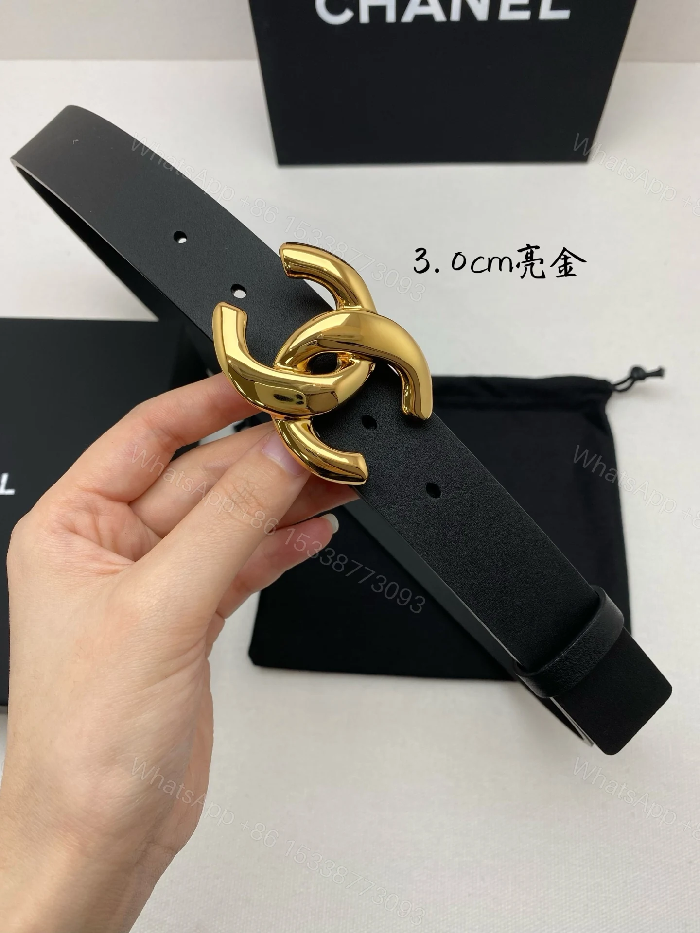 CHANEL 高仿 女款 3.0cm亮金雙C扣皮帶 時尚百搭腰帶 — view 1