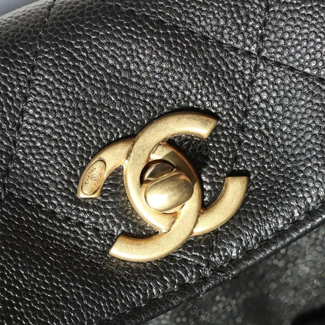View 11 of 高仿Chanel*25P系列AS5385黑金郵差包小號免檢版