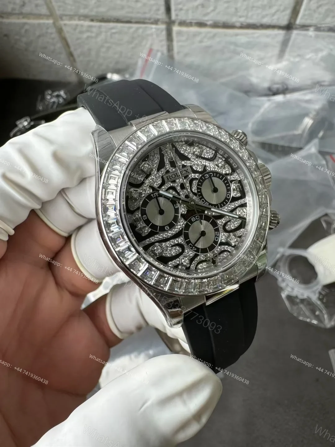 View 4 of Rolex Daytona 116589TBR 1:1 Replica – 18K Platinum-Plated Eye of the Tiger Diamond Dial Super Clone 4130