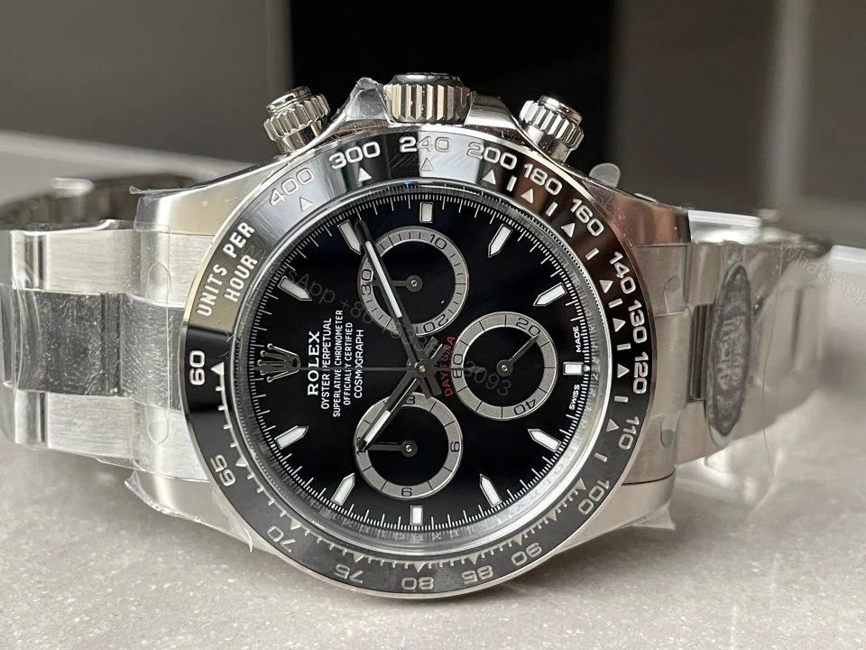View 5 of Clean factory 1:1 Rolex 2023 Daytona 126500 Best Edition 904L Steel Black Dial SH4131